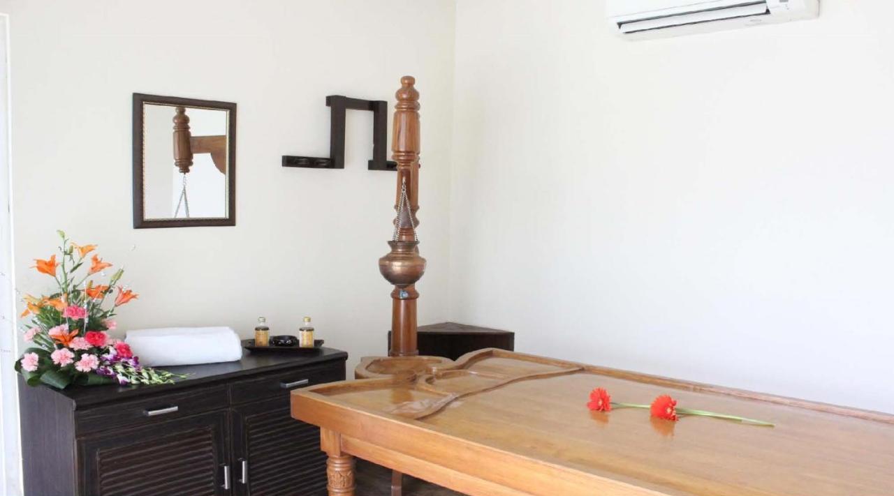 Godwin Haridwar Hotel Luaran gambar