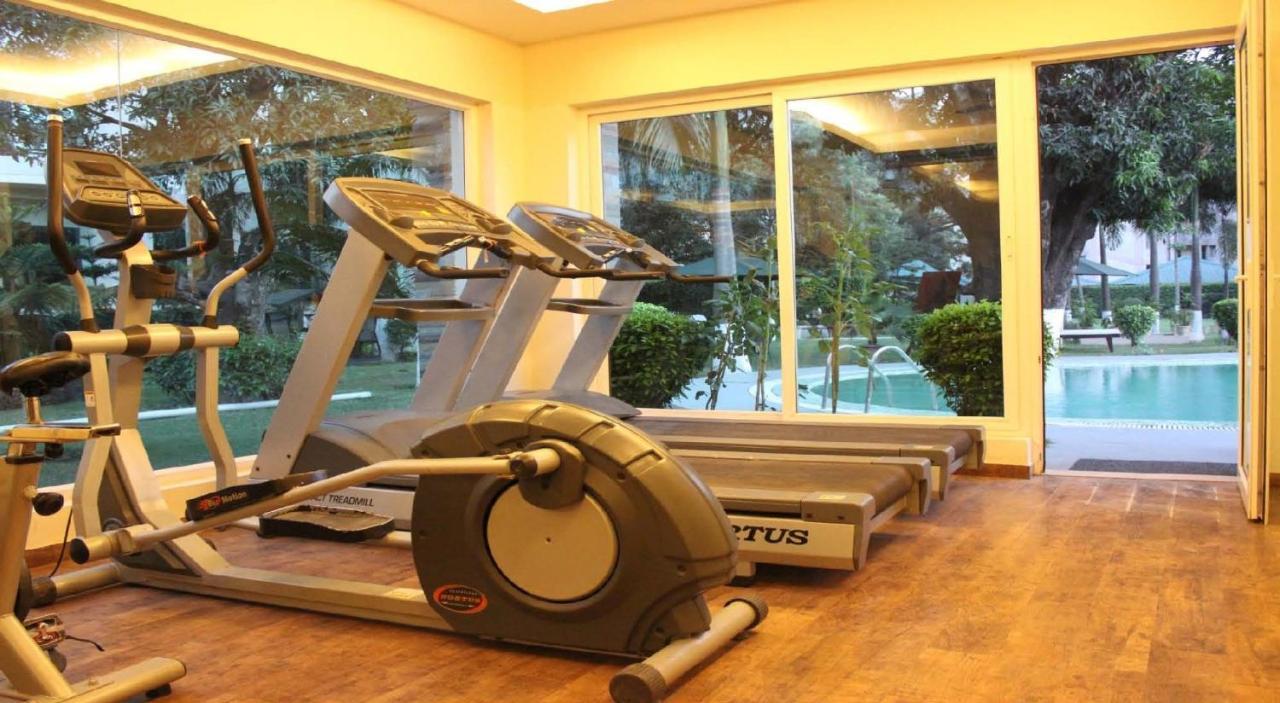 Godwin Haridwar Hotel Luaran gambar