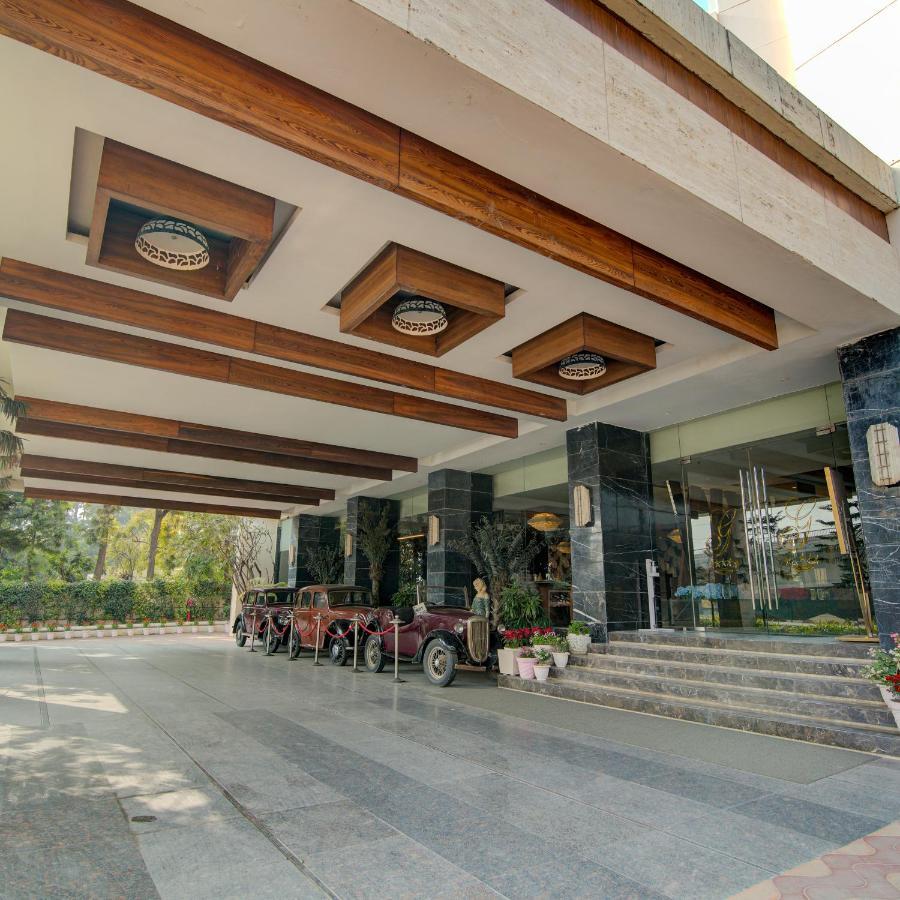 Godwin Haridwar Hotel Luaran gambar