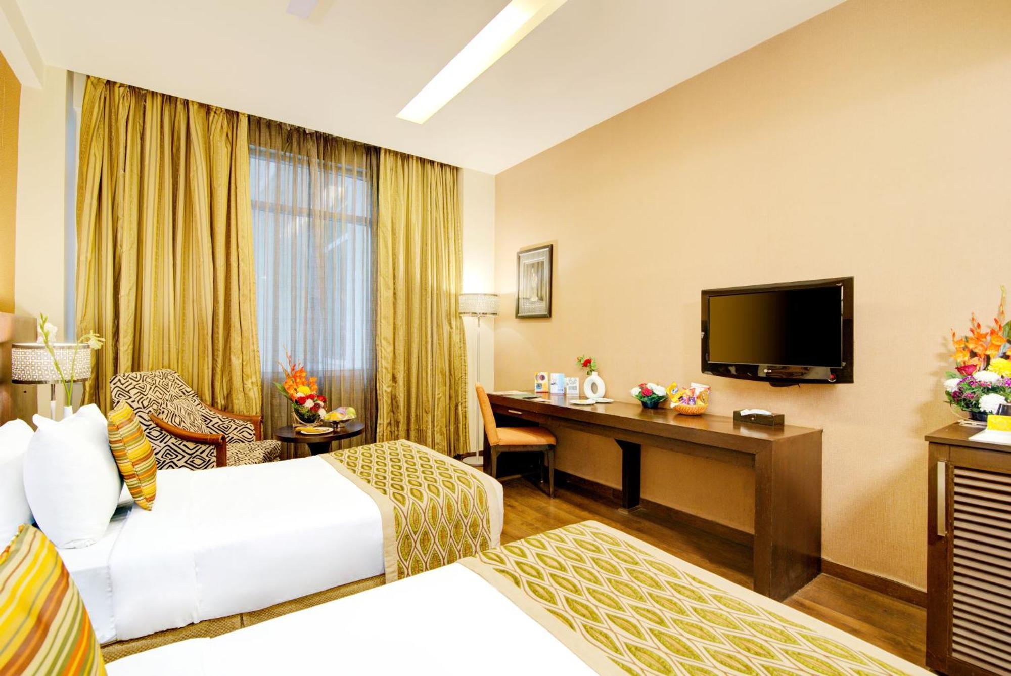 Godwin Haridwar Hotel Luaran gambar